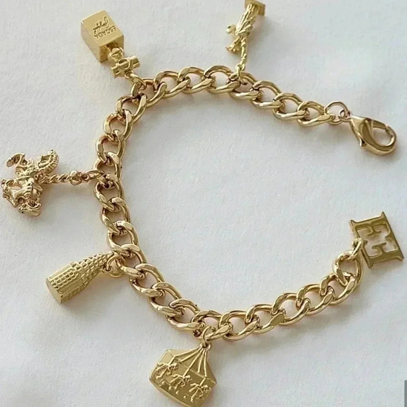 ESCADA Women’s 1990s Joyful Gold Tone Curb Charm Bracelet Pre-Owned - Picture 1 of 6